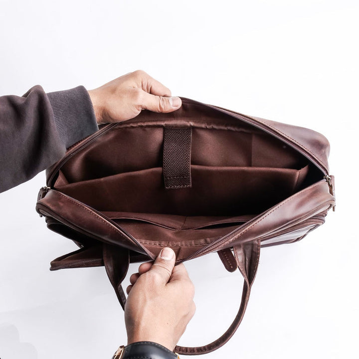 Everyday Companion Leather Laptop Bag-Vintage Midnight Brown - Image 9