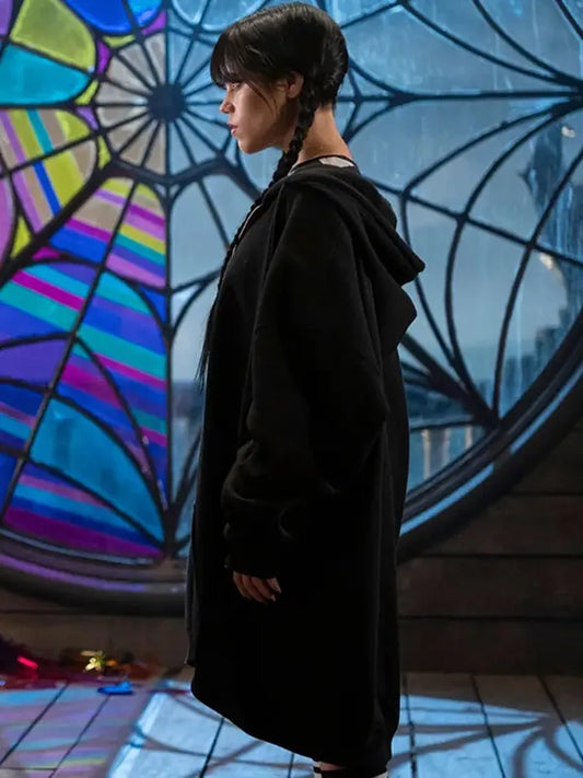 Jenna-Ortega-Tv-Series-Wednesday-Baggy-Black-Hoodie (side view).